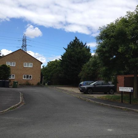 Armitage Way Holiday Apartment - Perfect To Self Isolate Cambridge Eksteriør bilde